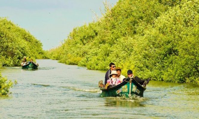 Unde îşi petrec românii minivacanţa de Sfânta Maria şi ce tarife plătesc